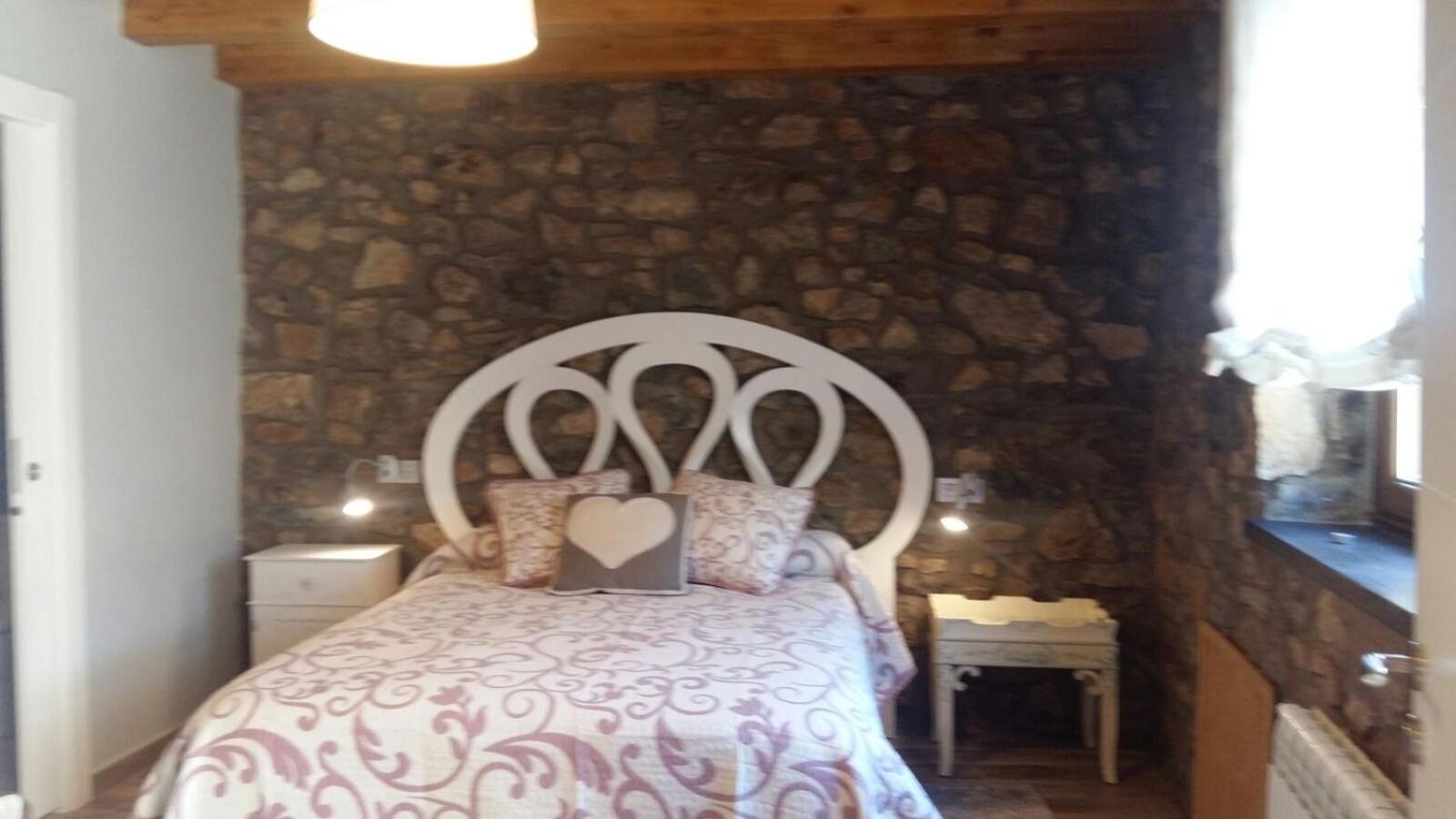 Apartamento Turistico Casas De Manuel La Pola de Gordon Exteriér fotografie